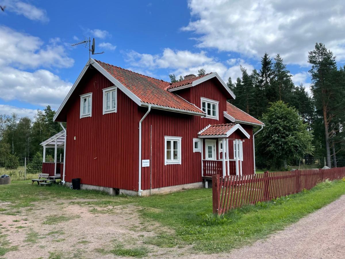 Humpen, Hultakra Lodge